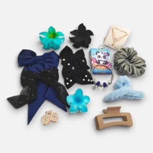 Women's Accessories Gift Box with Hair Clips, Chain, Bracelet & Compact Mirror